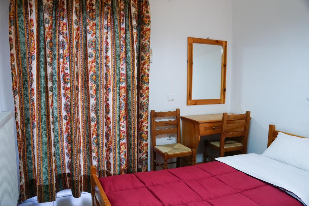 Elatos Hotel Loutra Ipatis Buitenkant foto